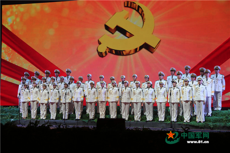 前卫文工团演唱《报喜》《大会师》.花苨苨 摄