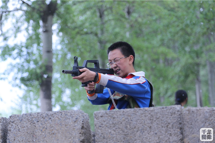 地坛小学开展实战演习 在游戏中进行国家安全教育