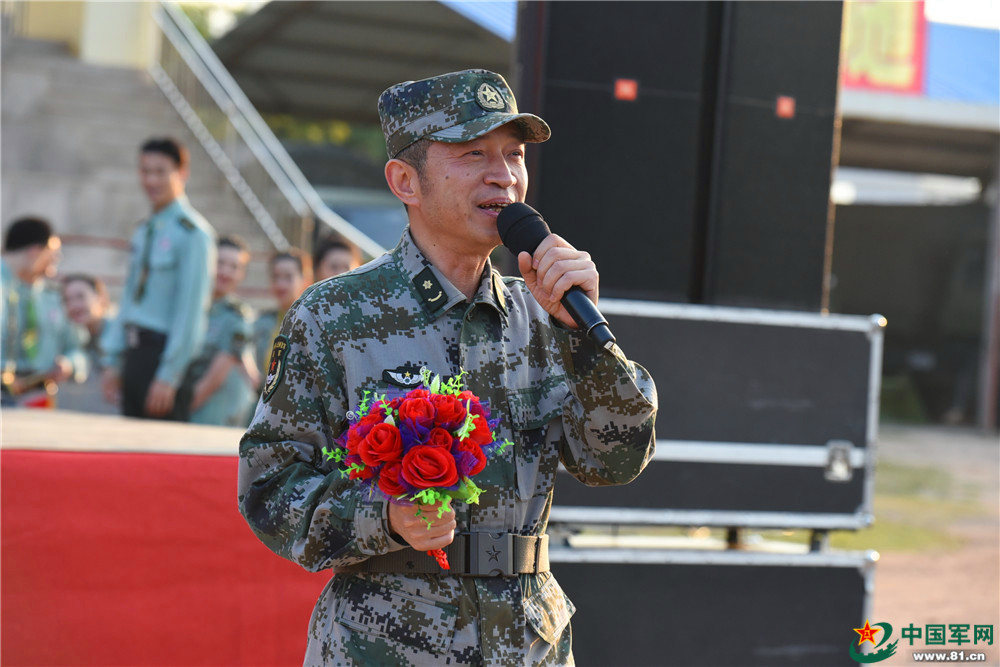 艺术家来队领学十九大,是什么feel?