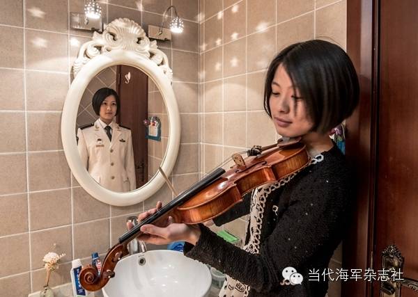 这不是穿越!看看军人的第二种样子