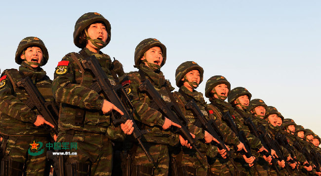 "猎鹰突击队"的铁血"木兰" - 中国军网