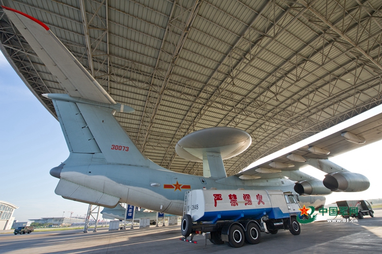 金飞镖开战五大战区空军数十旅团争夺至高荣誉