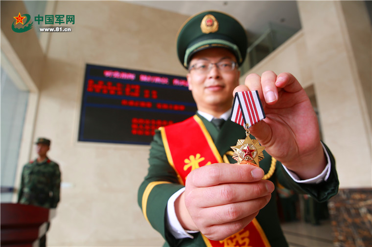 只要需要,我们依然再穿军装再赴战场!