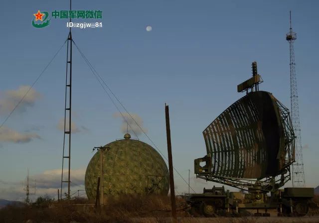 这个雷达兵有点神:他把屏幕看成人脸,一看就是14年