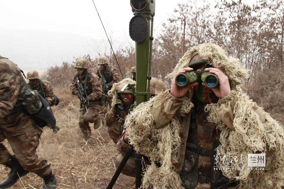 "金刚钻"团 战士很勇猛