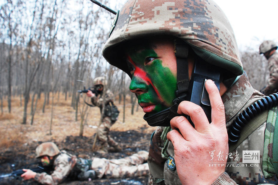 "金刚钻"团 战士很勇猛
