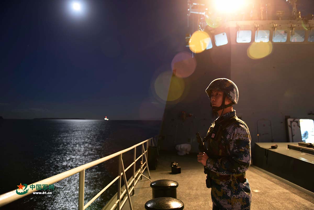 海军边防战士图片