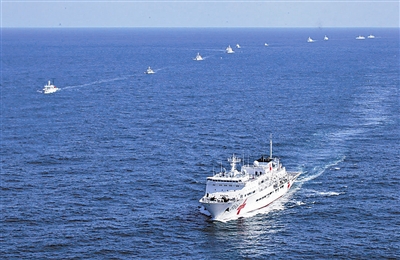 蓝色海疆军地携手维权 - 中国军网
