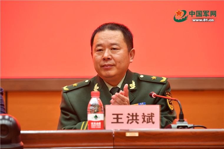 "传承红色基因 抒写强军故事"全军小说笔会举办