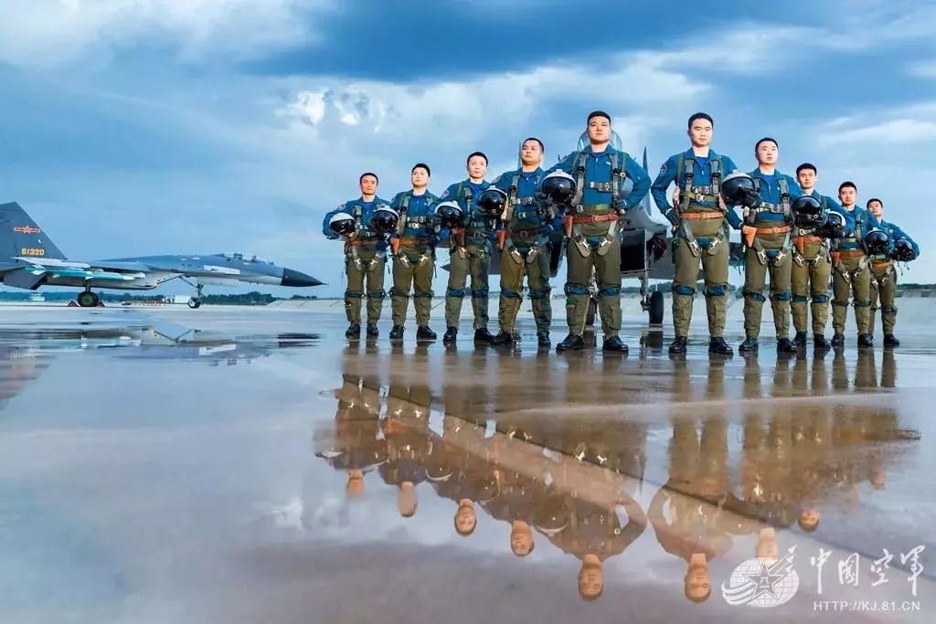 今天,向祖国蓝天的守护者致敬