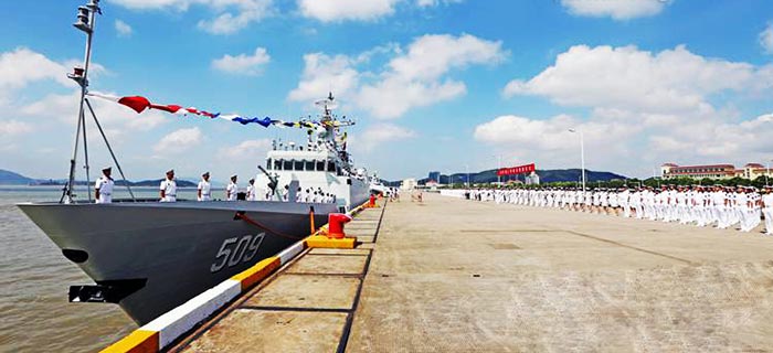 又双叒叕来啦我新型导弹护卫舰淮安舰入列