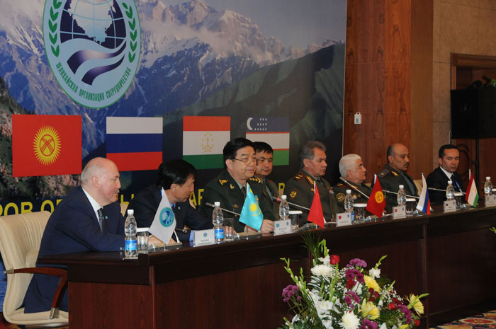 上合组织成员国国防部长会议在比什凯克举行 - 中国军网