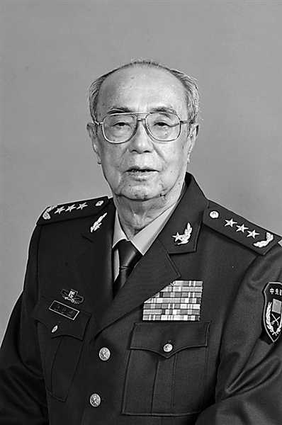 杨白冰同志逝世