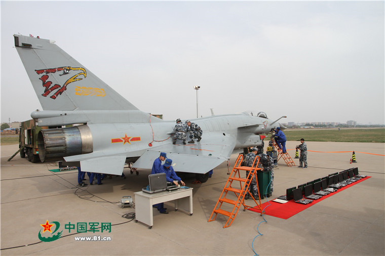 机场遭袭看中部战区空军如何应对