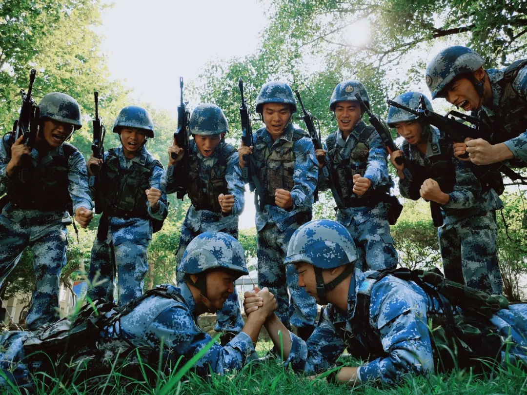 新晋士官:新的征程,一起乘风破浪!