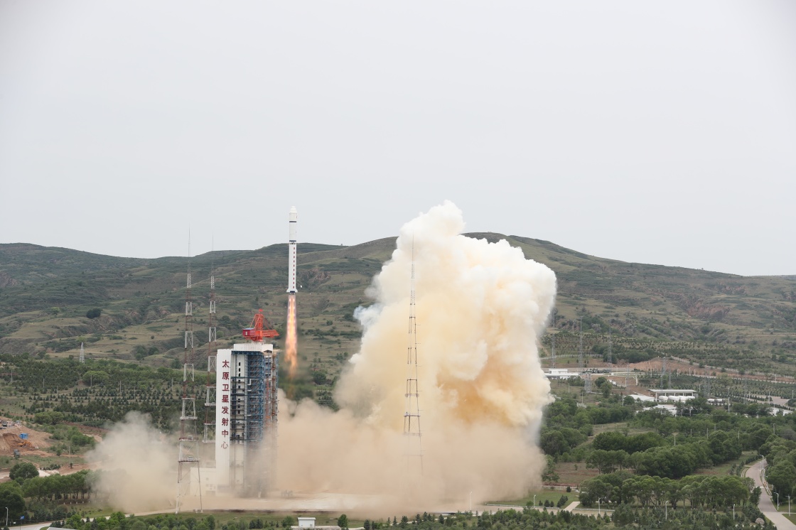 6月11日11时03分,我国在太原卫星发射中心用长征二号丁运载火箭,成功