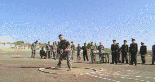 动图看军人版运动会,不服来战!