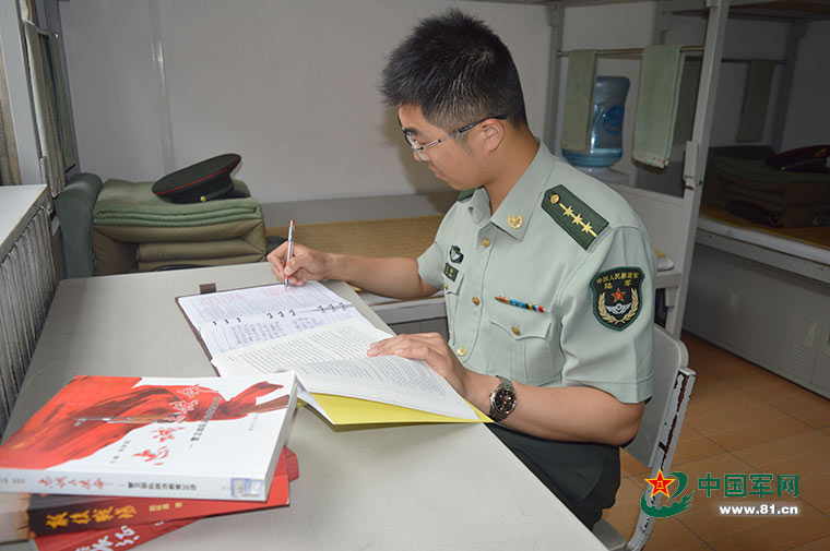 北京卫戍区某部指导员讲了这样一个故事