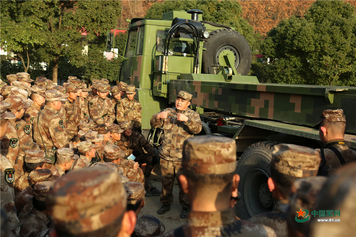 主战装备更新换代后,如何在最短时间内形成战斗力? - 中国军网