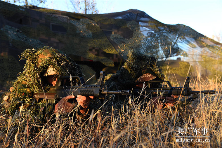 第79集团军某合成旅:开展实战化立体侦察演练