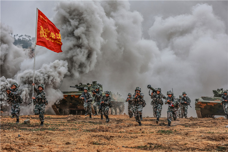 全面发起总攻(解放军新闻传播中心融媒体出品)