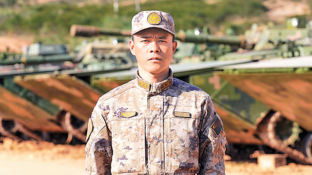 中央军委批准中国人民解放军唯一新闻门户网站