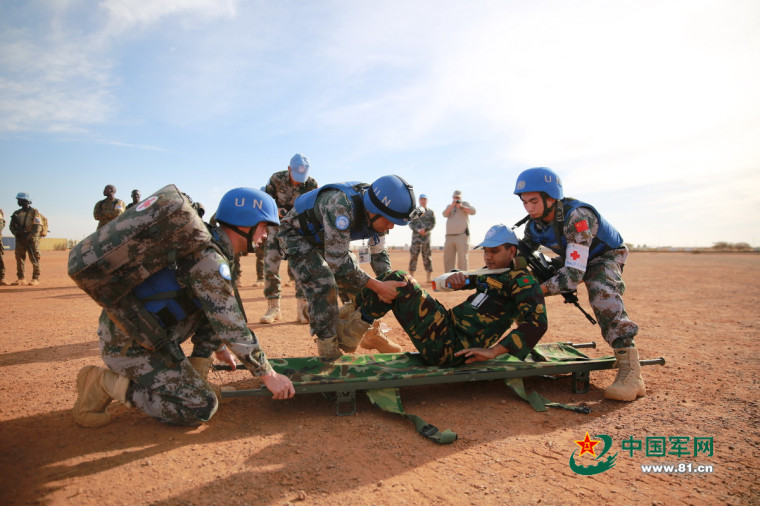 中国部队首次在联马团组织联合反恐救援演习