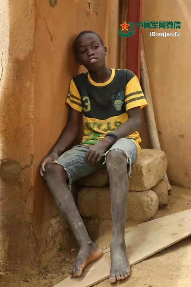 维和战士亲述:这里,还有很多你不知道的贫穷,饥饿与战火