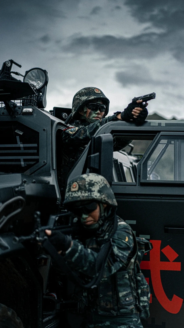 特战女兵主题壁纸来了