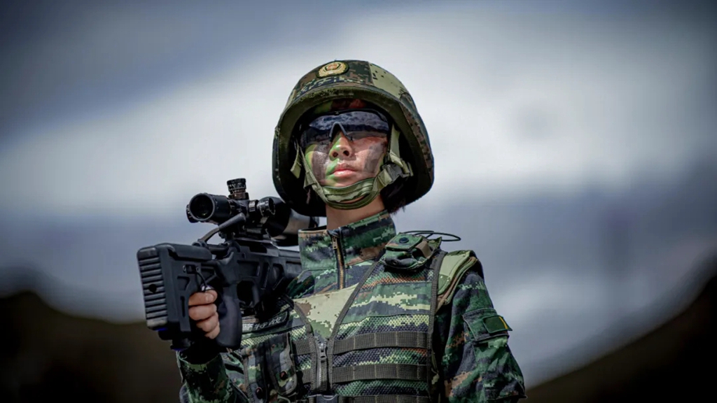 特战女兵主题壁纸来了!