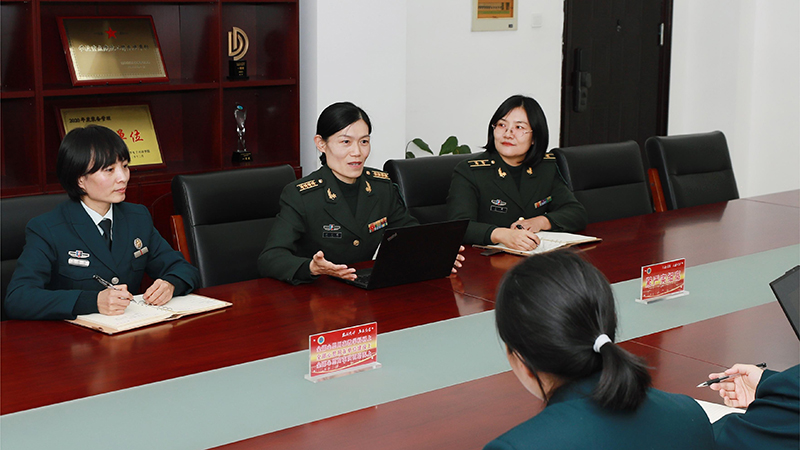 中国军网 - 中国人民解放军官方军事新闻门户