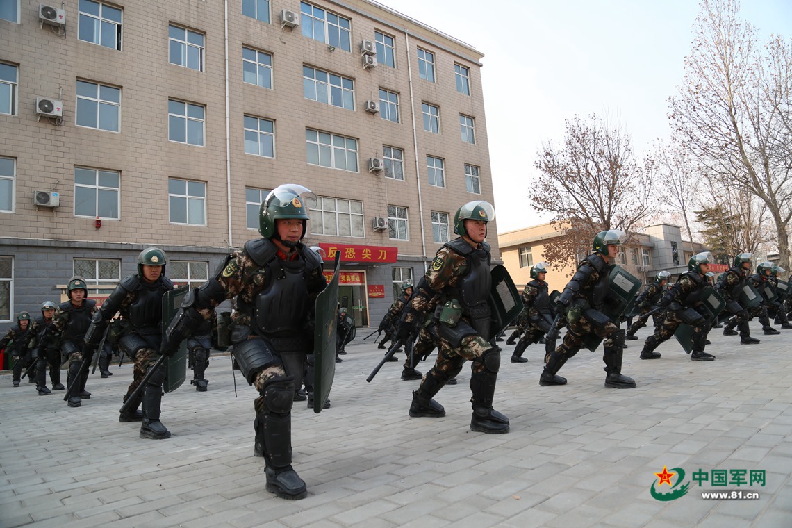 武警石家庄支队掀起开训热潮 中国军网