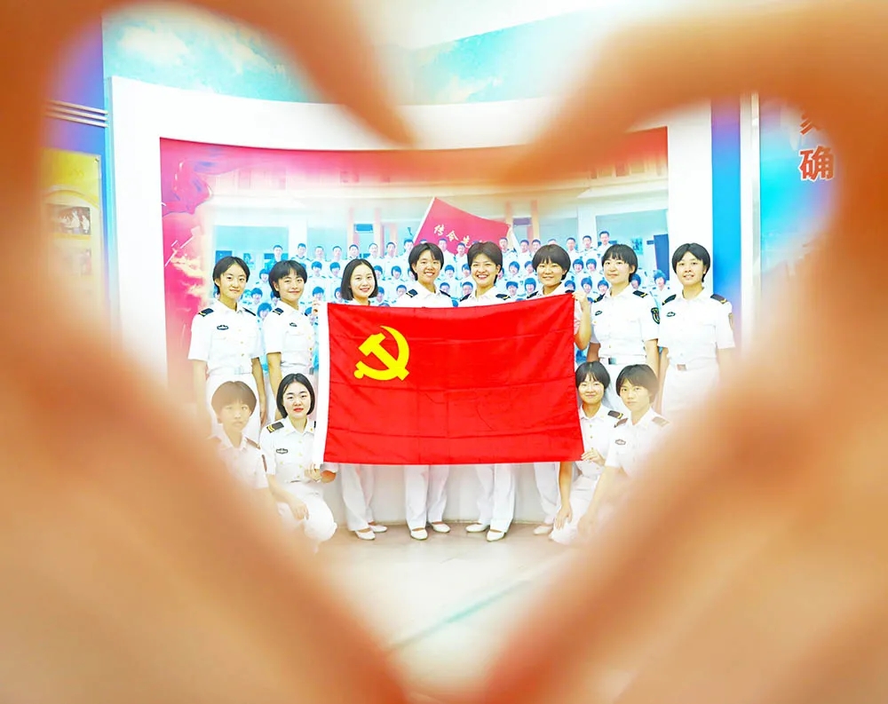 "七一",以青春奋斗姿态献礼建党一百年!
