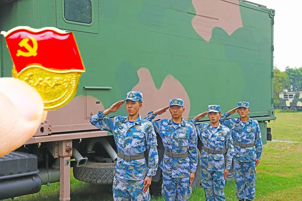 "七一",以青春奋斗姿态献礼建党一百年!