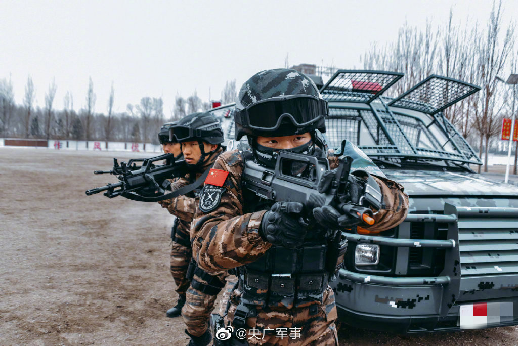 炼钢淬刃!武警特战队员对抗训练掠影