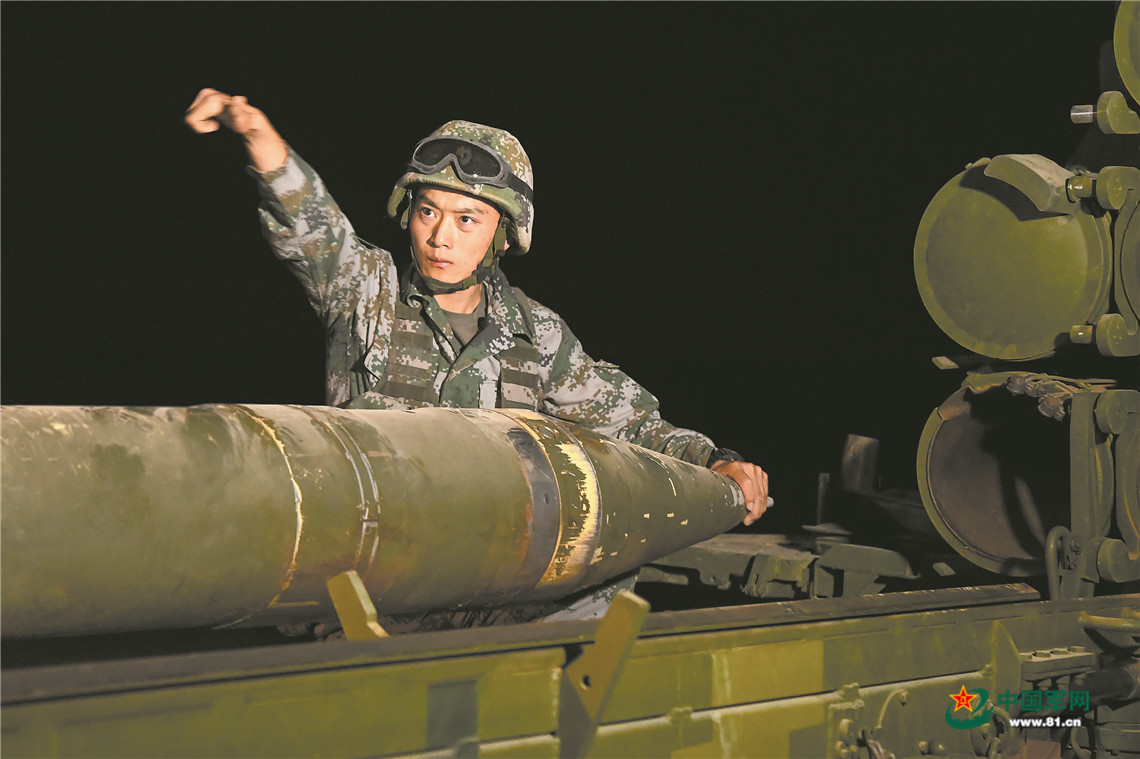 第七十四集团军某炮兵旅实战化演练影像