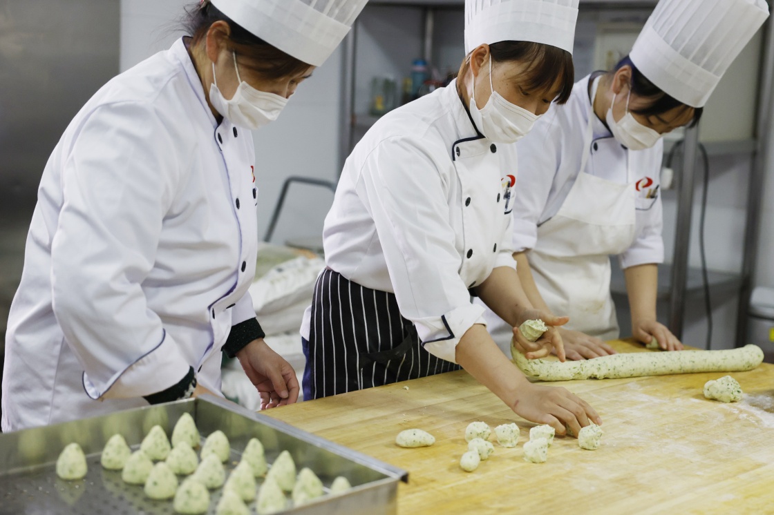 京西宾馆里的"光盘行动"——党的十九届五中全会厉行节约反对餐饮浪费