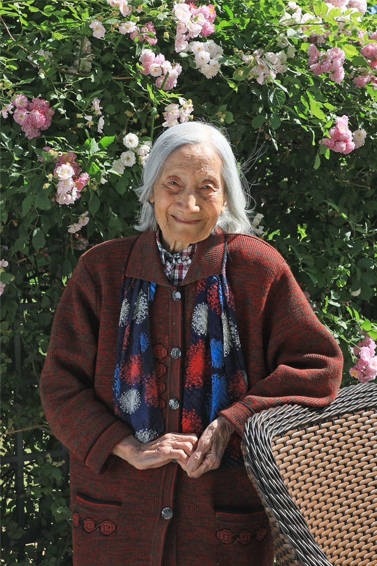 奋进新征程建功新时代丨脱贫攻坚精神照耀奋斗新征程