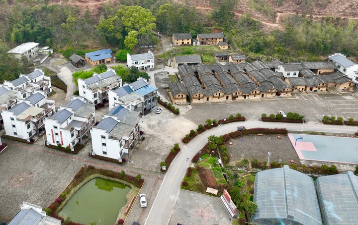 红都向新而行长征出发90周年瑞金走笔