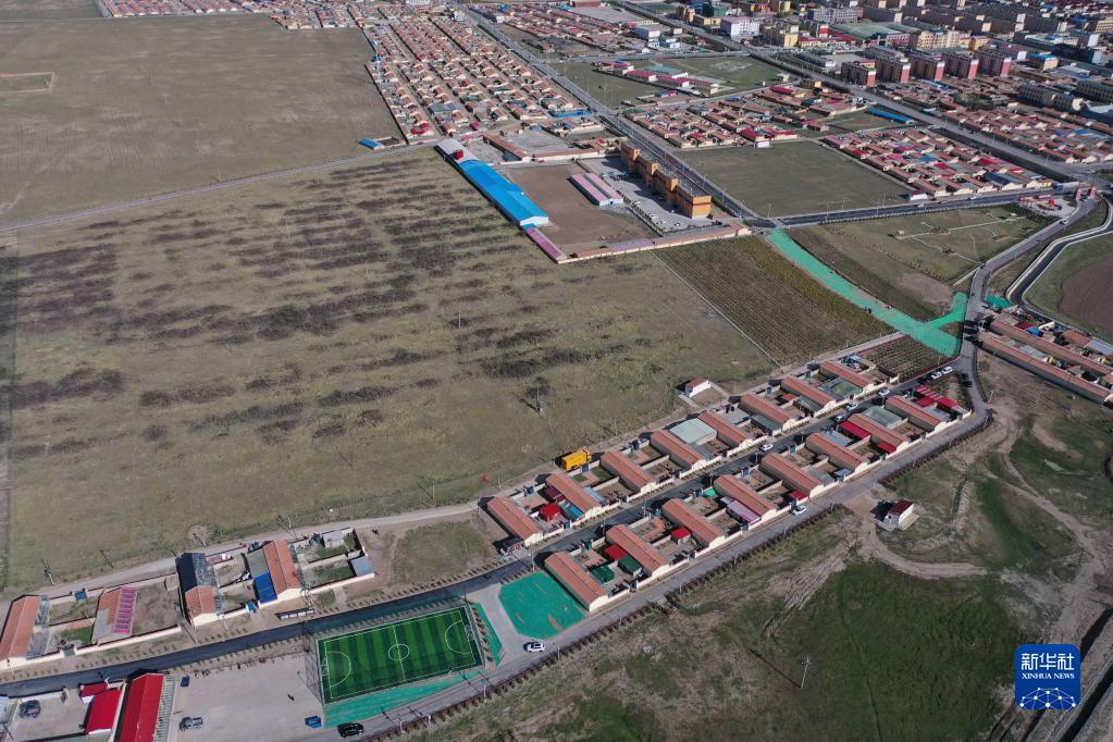 "脱贫摘帽不是终点,而是新生活,新奋斗的起点"