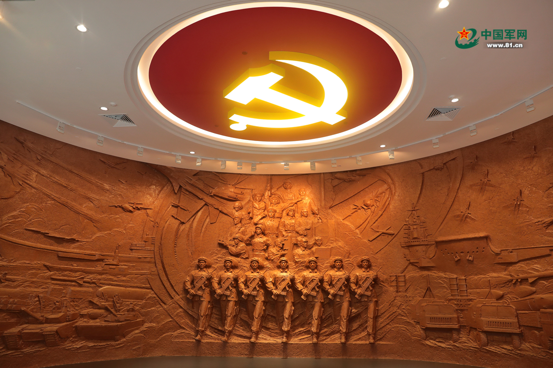 这是香江卫士展厅.孟垂云 摄7月8日,驻香港部队