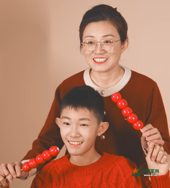 英雄全家福丨这世间的美好我只想讲给你听