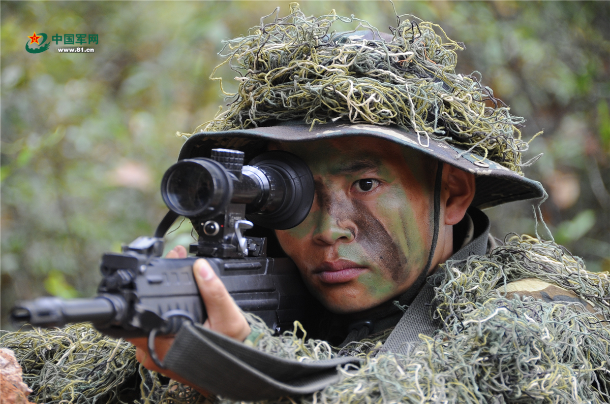 定格导弹兵的战斗表情