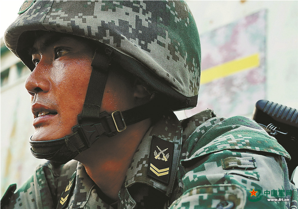 联勤保障部队某输油管线团四级军士长吴勇练兵备战掠影