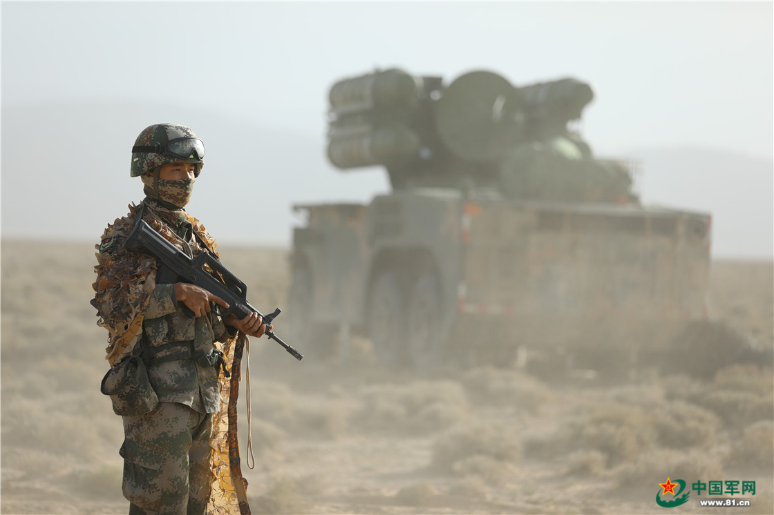 防空兵实兵实弹演习"大片"来袭!