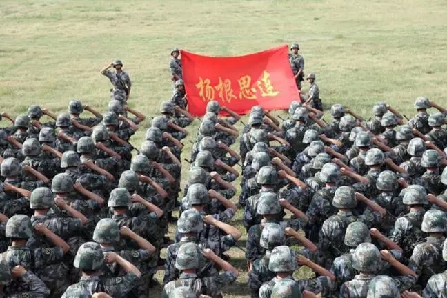 今日"杨根思连"