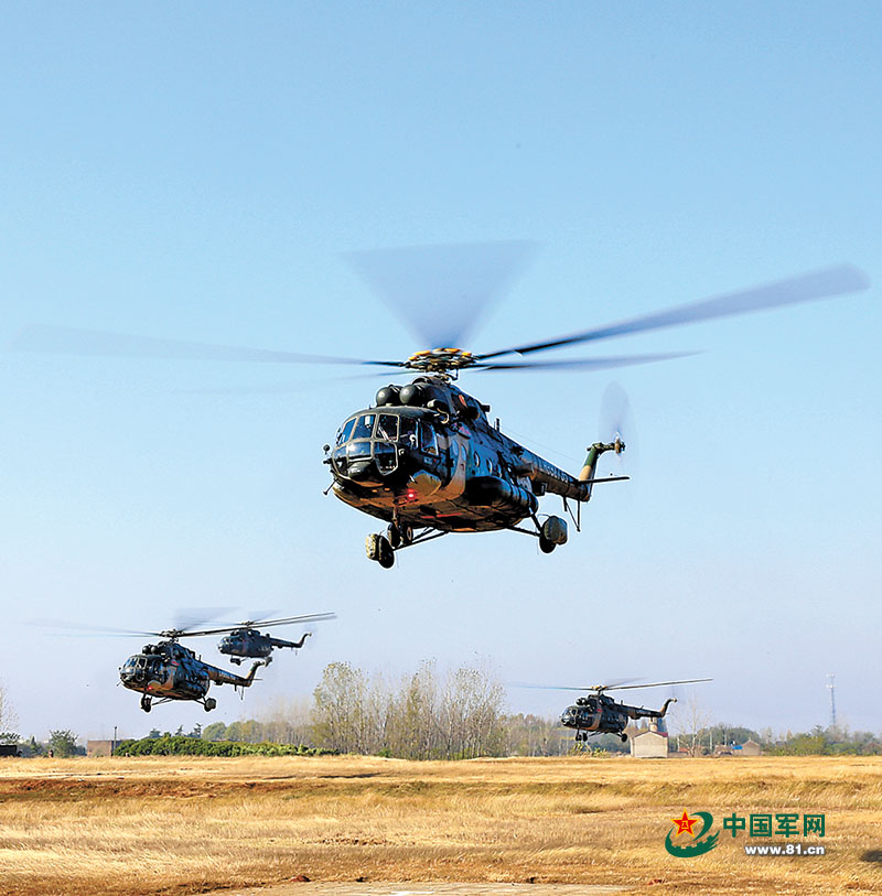 铁翼飞旋起风雷——第72集团军某陆航旅实战化飞行训练掠影