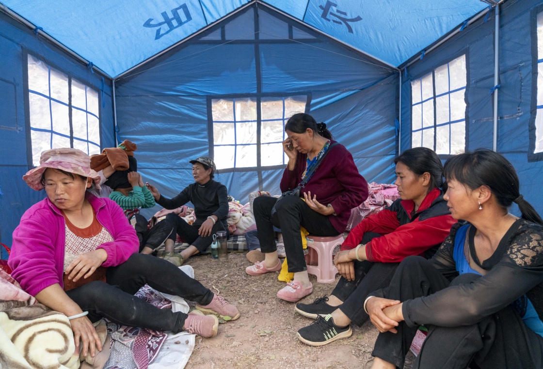 云南漾濞地震灾区救灾工作有序开展