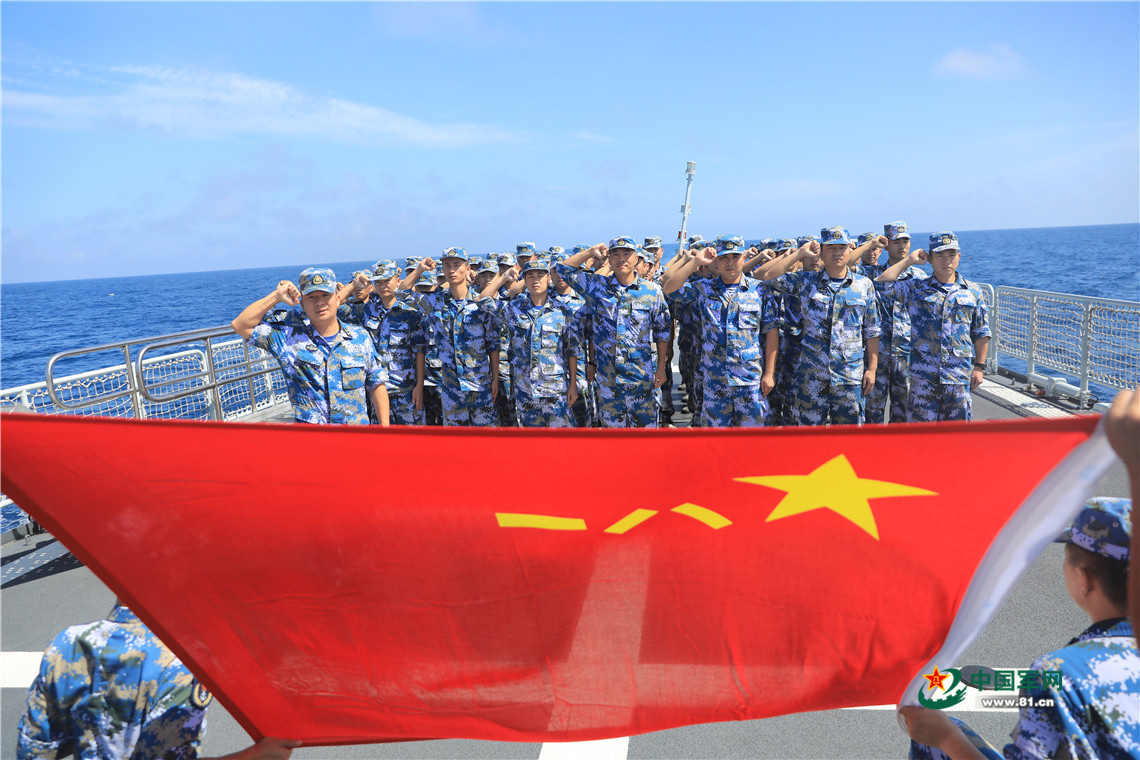 千里奔袭动若风发 东部战区海军某支队舰艇编队实战化训练