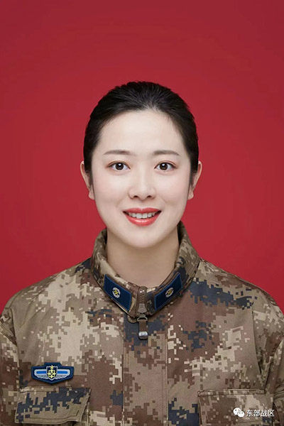 时叶慧,1990年1月出生,2019年通过全军面向社会公开招考文职人员到